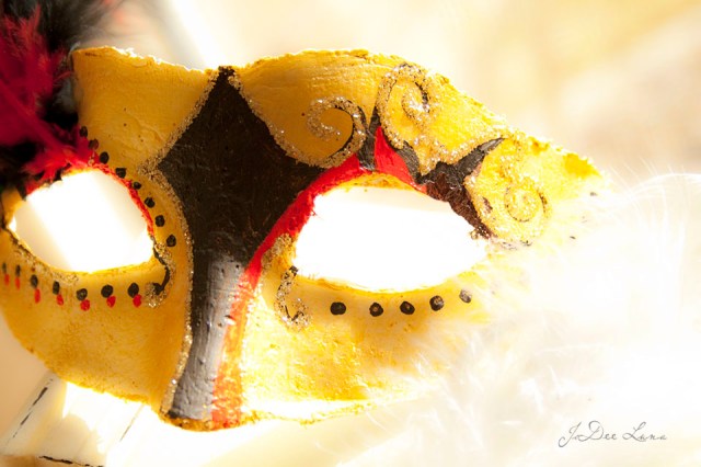 Jester Mask Yellow Black Red 960